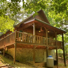 Bear Creek Lodge