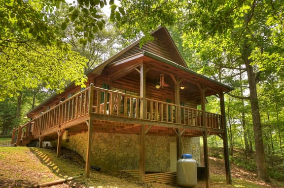 Bear Creek Lodge